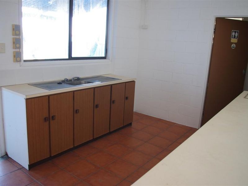 18588 Bruce Highway, Bowen QLD 4805