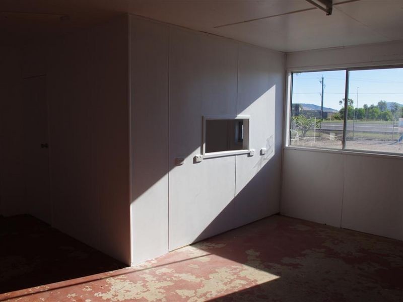 18588 Bruce Highway, Bowen QLD 4805