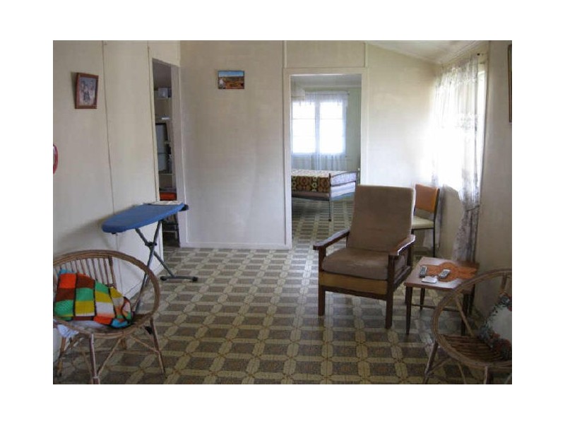 1 Daniel Street, Bowen QLD 4805