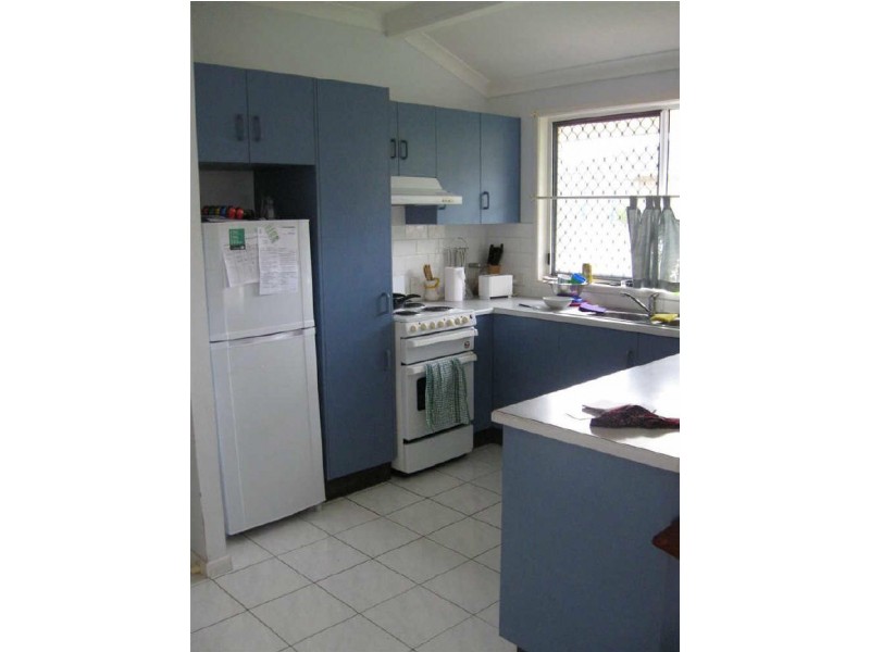 2/28 Sinclair Street, Bowen QLD 4805