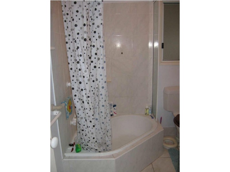 2/28 Sinclair Street, Bowen QLD 4805