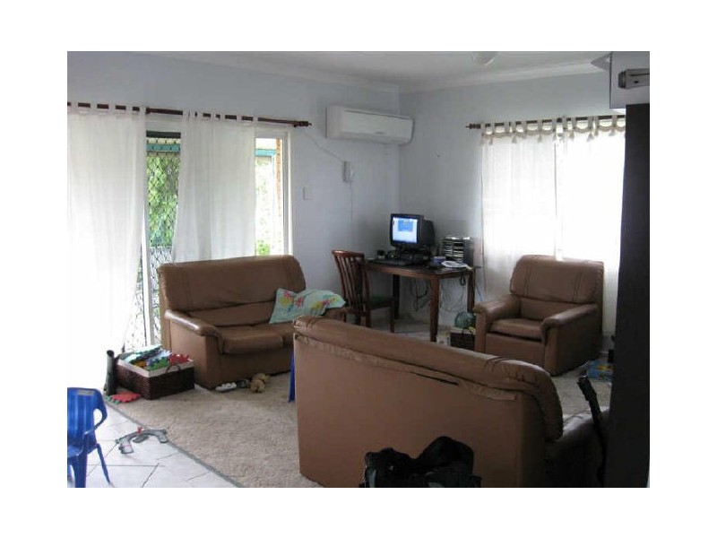 2/28 Sinclair Street, Bowen QLD 4805