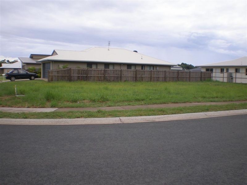 2 Lime Tree Court, Bowen QLD 4805