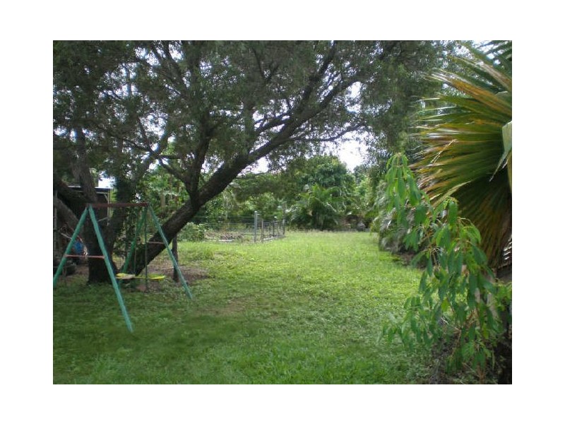 118 Powell Street, Bowen QLD 4805