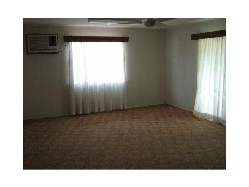 47 Holborne Street, Bowen QLD 4805