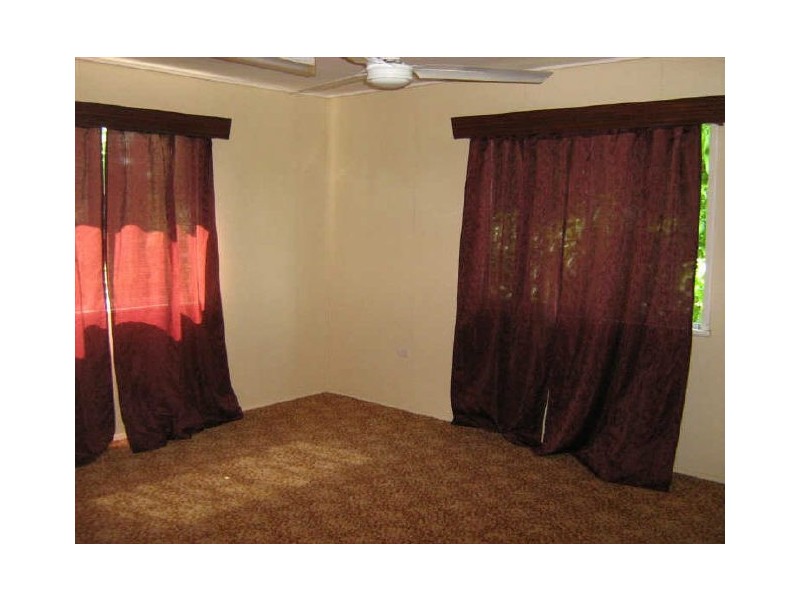 47 Holborne Street, Bowen QLD 4805