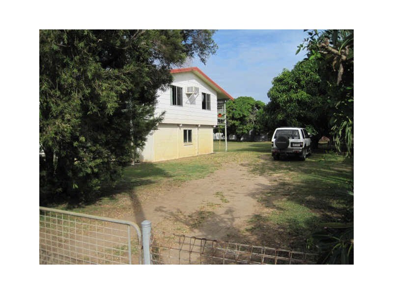 47 Holborne Street, Bowen QLD 4805