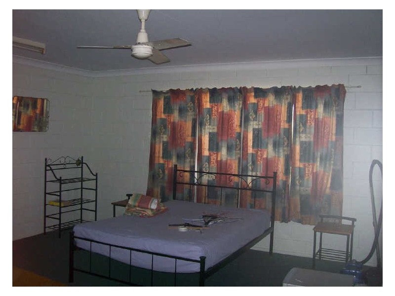 4/10 Dalrymple Street, Bowen QLD 4805