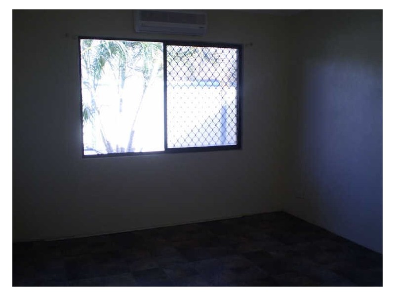 2/20 Marshall Street, Bowen QLD 4805