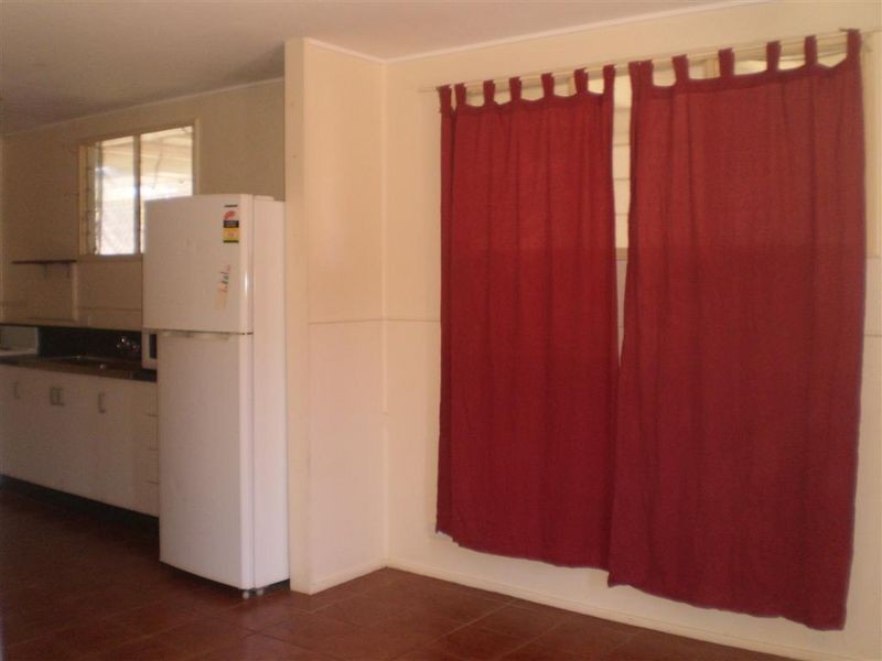 4/1 Casuarina Street, Bowen QLD 4805