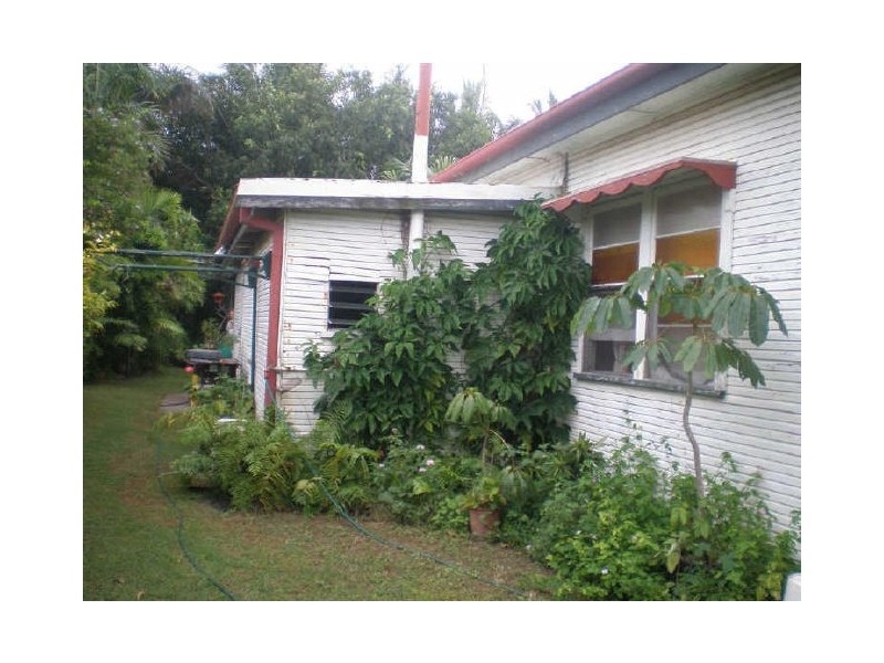 9 Leichhardt Street, Bowen QLD 4805