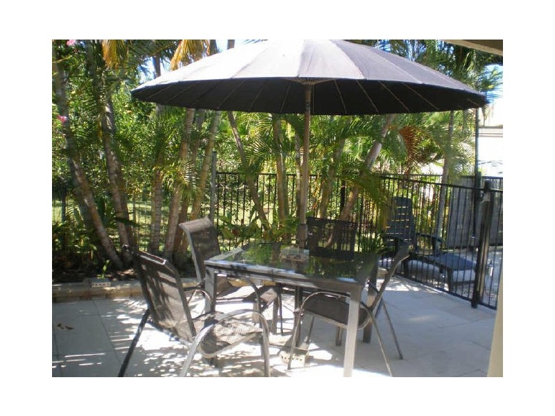 Unit 2/5 Lotus Lane, Bowen QLD 4805