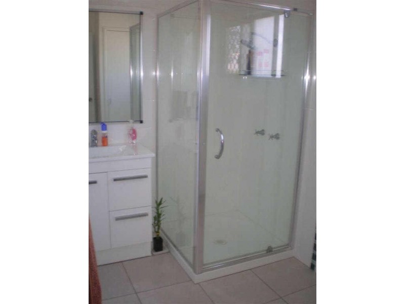 Unit 2/5 Lotus Lane, Bowen QLD 4805