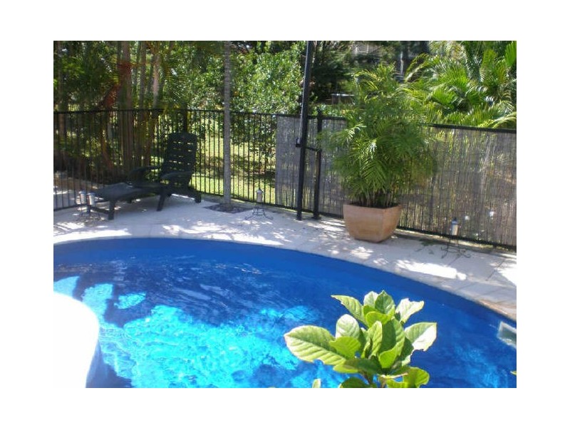 Unit 2/5 Lotus Lane, Bowen QLD 4805