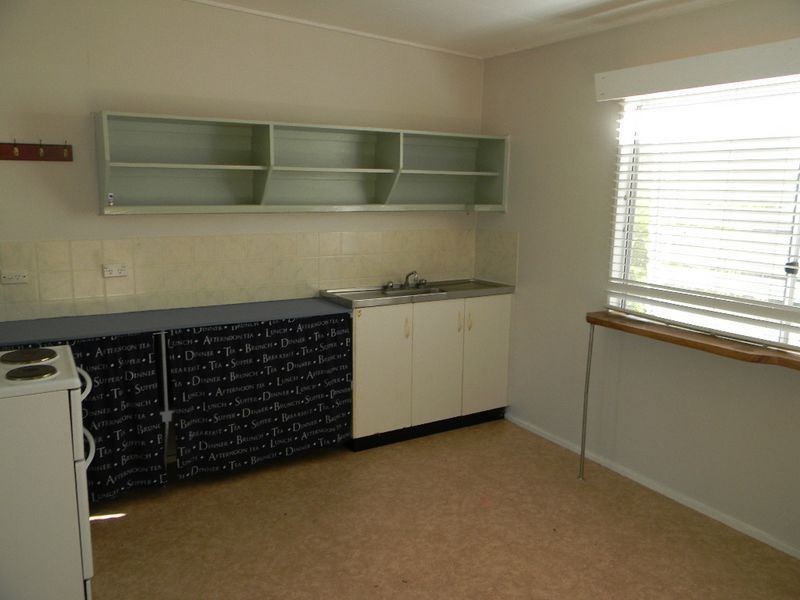 7 Pandanus Street, Bowen QLD 4805