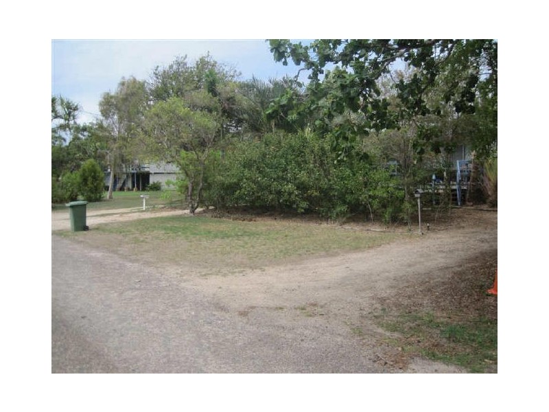 5 Pandanus Street, Bowen QLD 4805