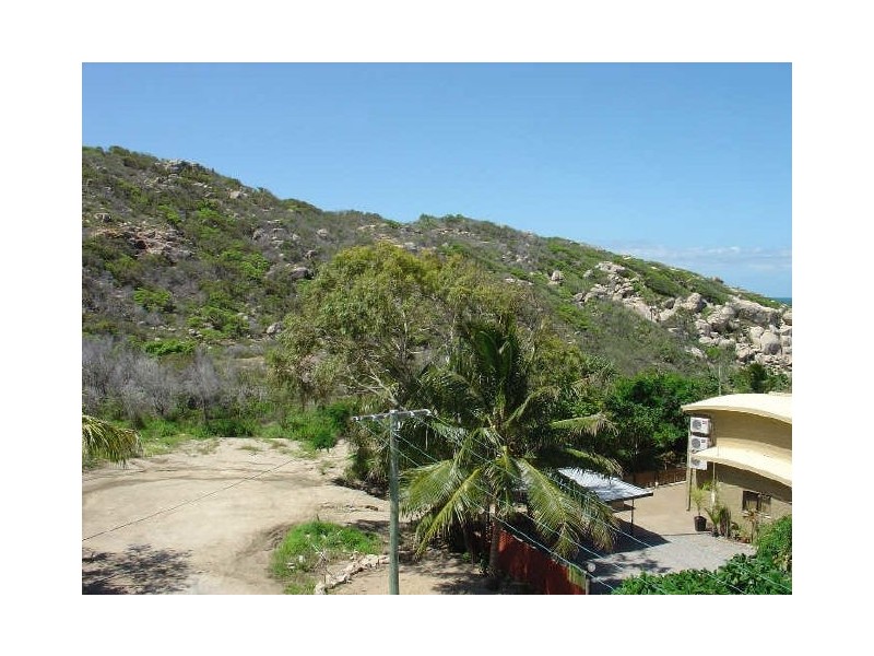 5 Pandanus Street, Bowen QLD 4805