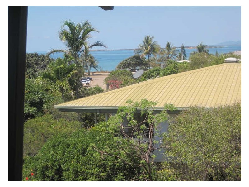 11 Banyan Drive, Bowen QLD 4805