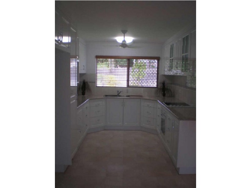 8 Troyon Court, Bowen QLD 4805