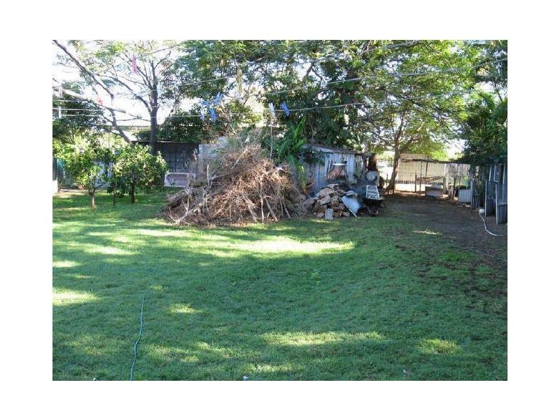 18 George Street, Bowen QLD 4805
