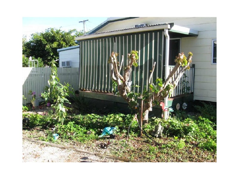 18 Field Street, Bowen QLD 4805