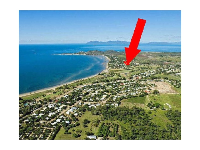 2/136 Soldiers Road, Bowen QLD 4805