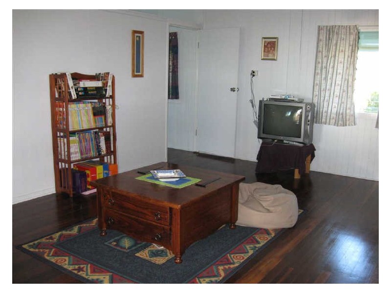 34 Pitcain Avenue, Bowen QLD 4805