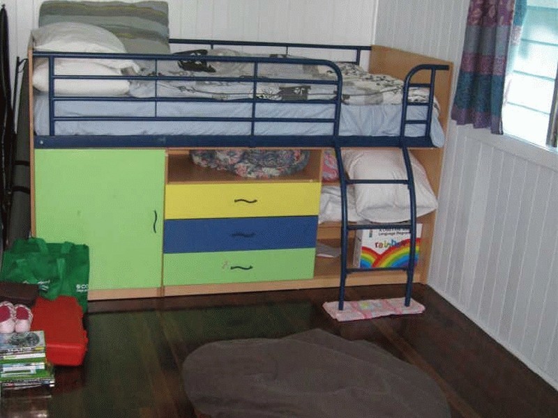 34 Pitcain Avenue, Bowen QLD 4805