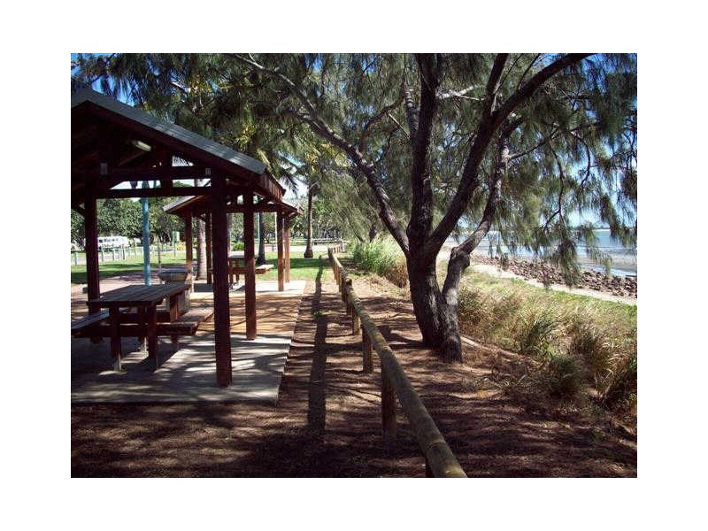 24 Tea Tree Close, Bowen QLD 4805