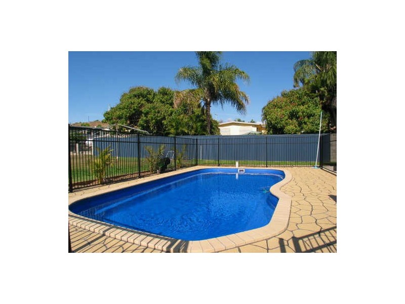 17 McDougal Street, Bowen QLD 4805