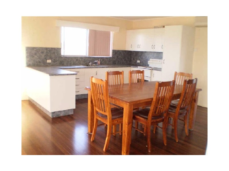 17 McDougal Street, Bowen QLD 4805