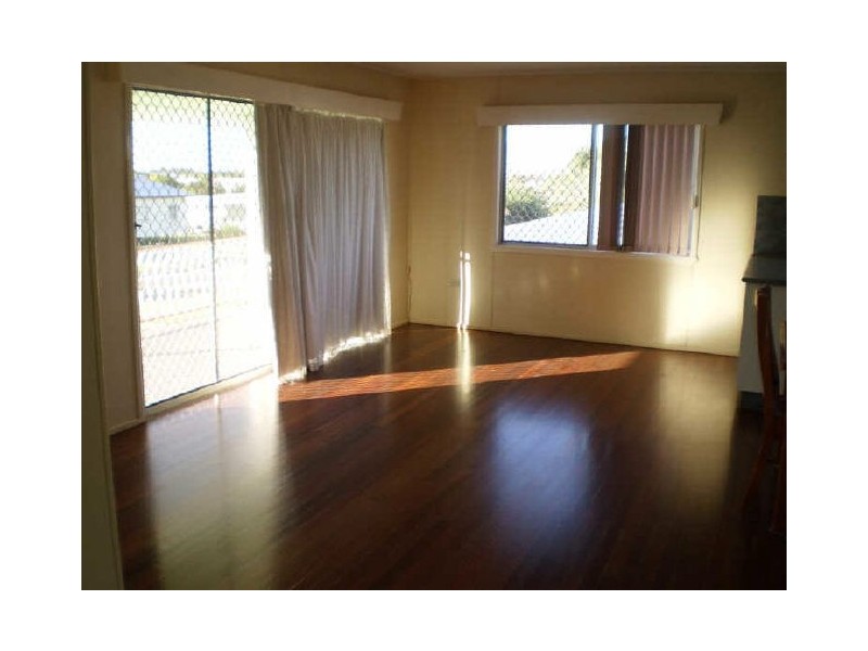 17 McDougal Street, Bowen QLD 4805