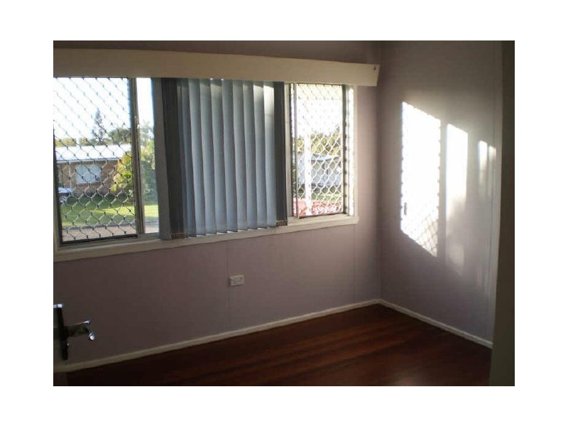17 McDougal Street, Bowen QLD 4805