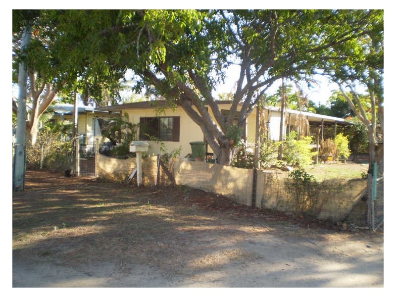 65 Whitsunday Street, Bowen QLD 4805
