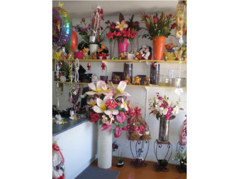 Frangipani Florist – 23 Gregory Street, Bowen QLD 4805