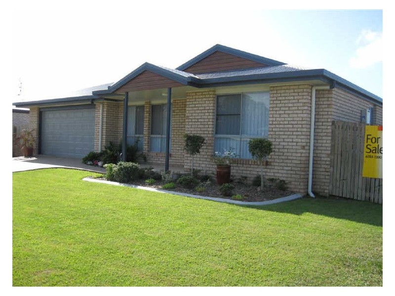 1/2 Cullen Close, Bowen QLD 4805