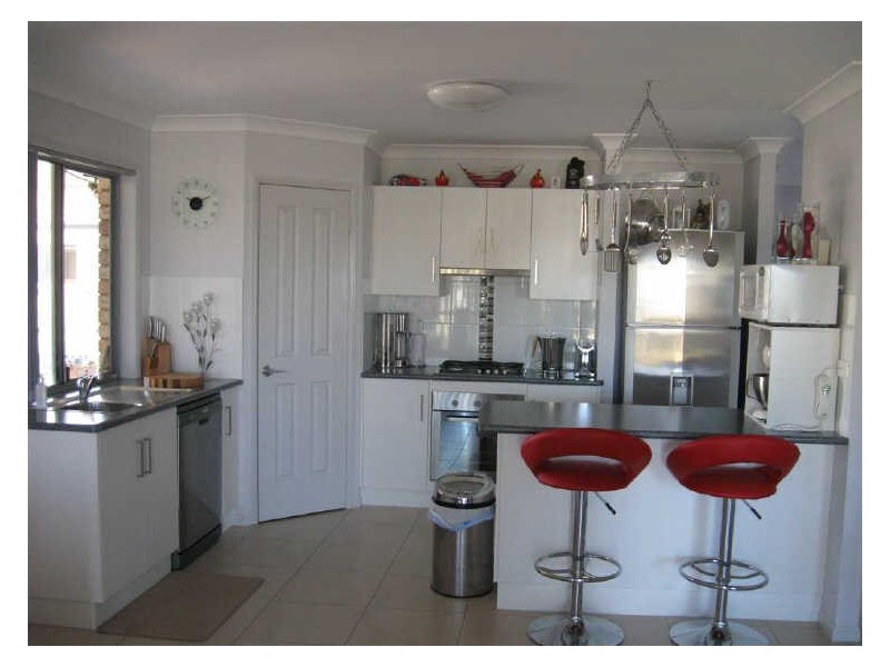 1/2 Cullen Close, Bowen QLD 4805