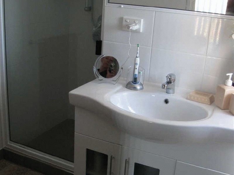 1/2 Cullen Close, Bowen QLD 4805