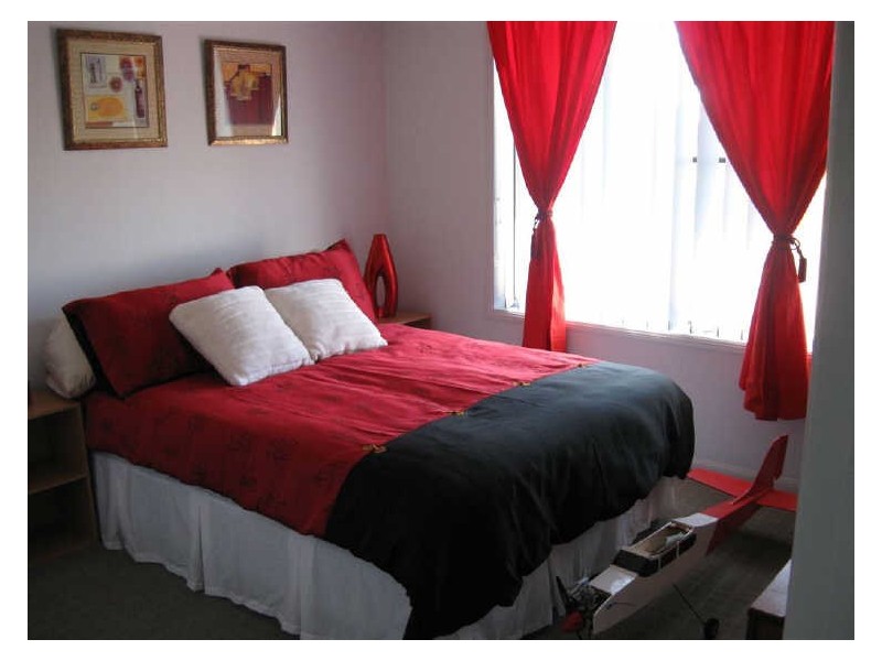 1/2 Cullen Close, Bowen QLD 4805