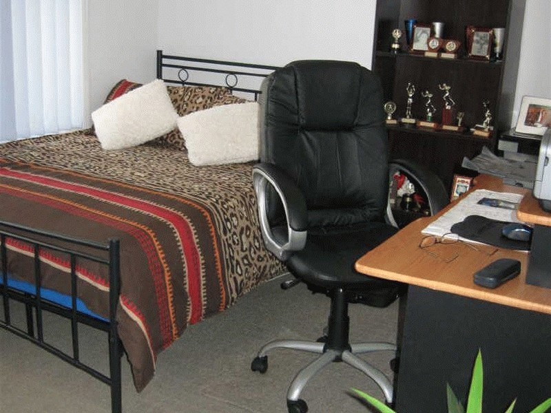 1/2 Cullen Close, Bowen QLD 4805