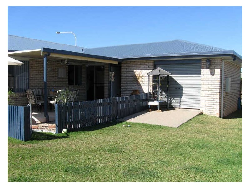 1/2 Cullen Close, Bowen QLD 4805