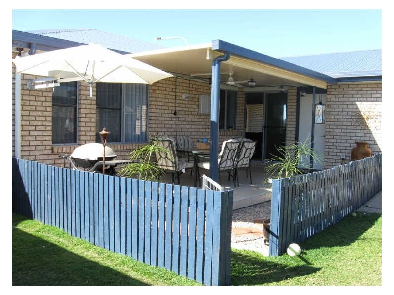 1/2 Cullen Close, Bowen QLD 4805