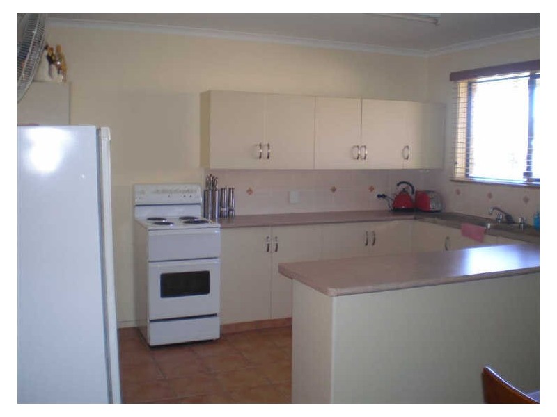 19 West Street, Bowen QLD 4805