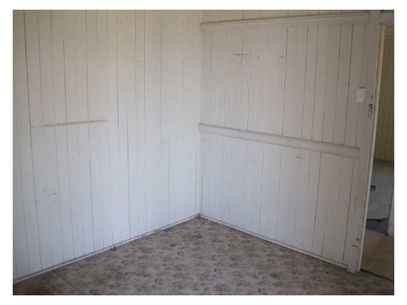 27 Livingstone Street, Bowen QLD 4805