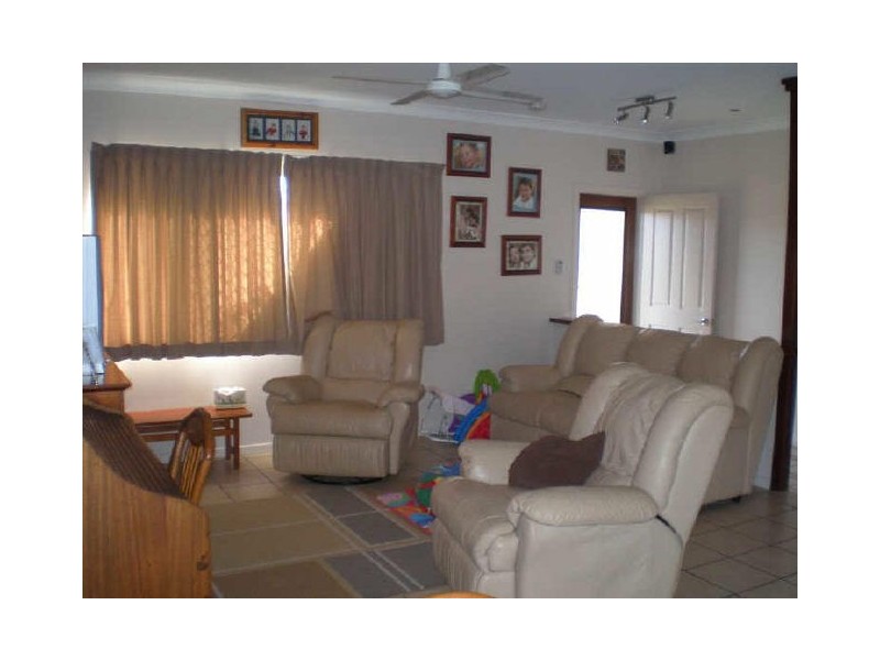 11 Kirkpatrick Court, Bowen QLD 4805