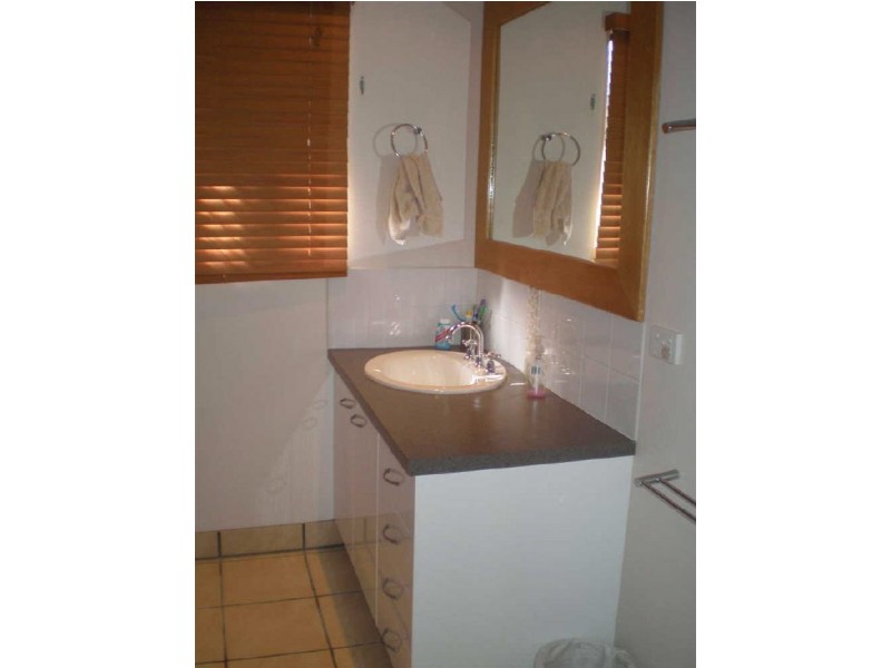 11 Kirkpatrick Court, Bowen QLD 4805