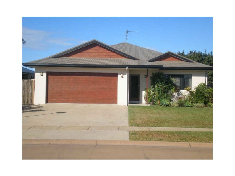 11 Kirkpatrick Court, Bowen QLD 4805