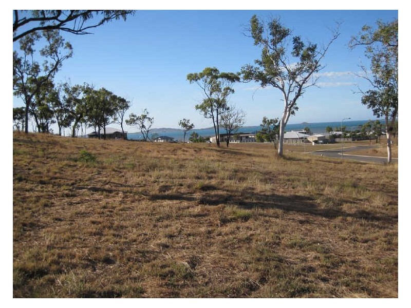 15 Links Road, Bowen QLD 4805