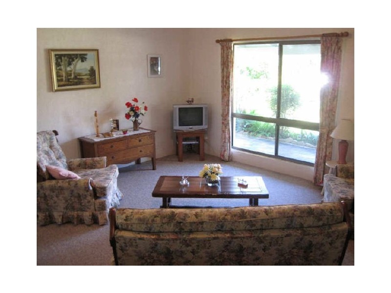 1/18 Marshall Street, Bowen QLD 4805