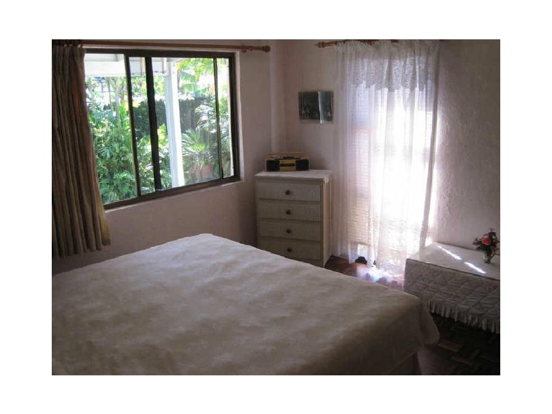 1/18 Marshall Street, Bowen QLD 4805